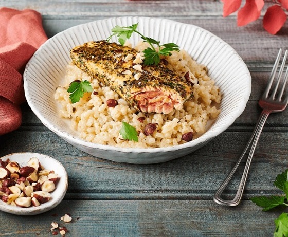 Filet de saumon mariné, risotto au beurre noisette