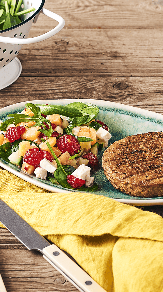 Steak végétal Green Cuisine Findus et salade fraîcheur au melon