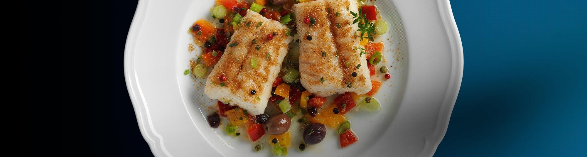 Filet de colin sur brunoise de poivron et cives 