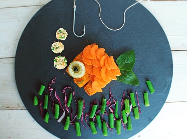 Bâtonnets de poisson pané et riz aux légumes